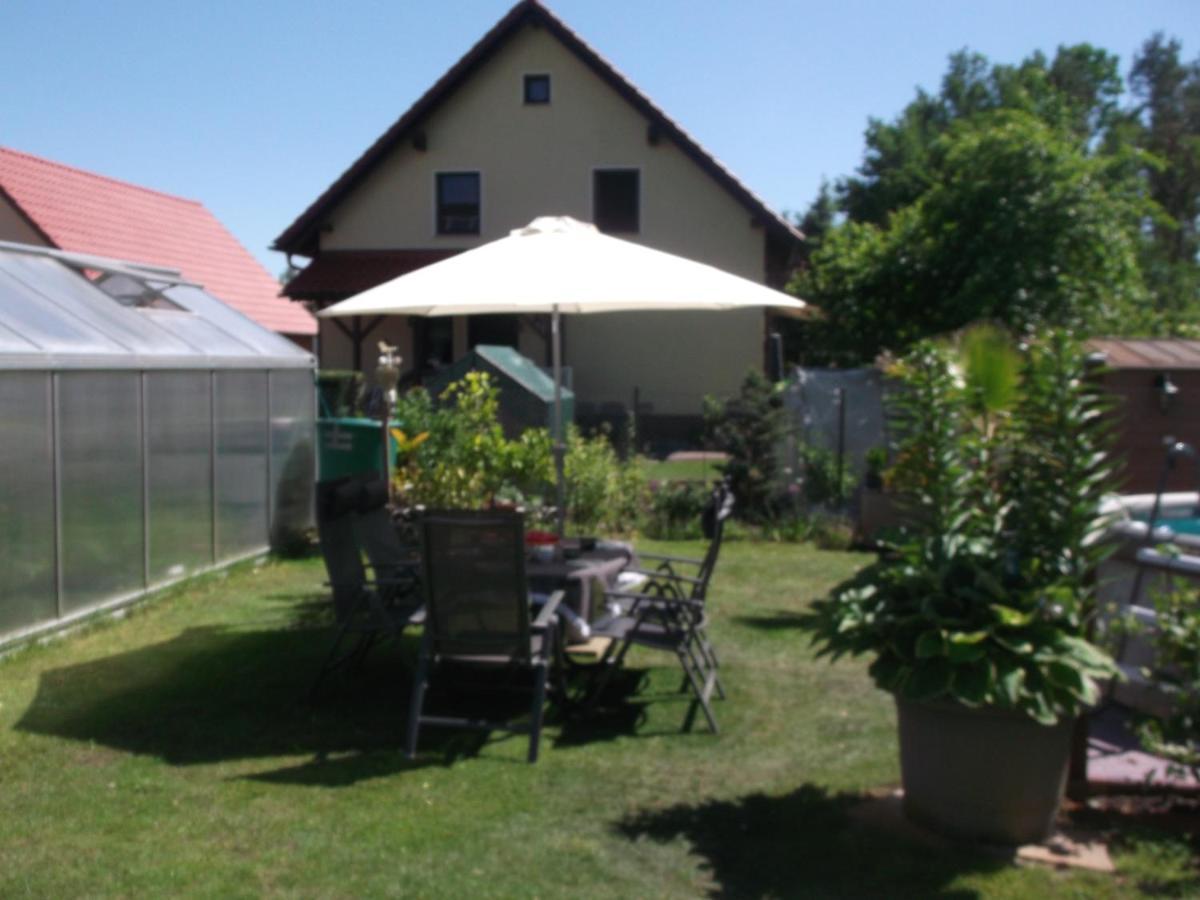 Haus Am Wald Apartment Guhrow Bagian luar foto