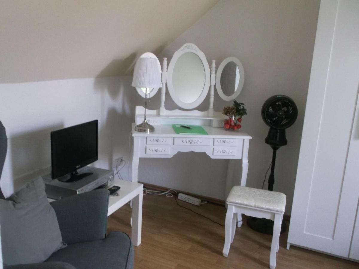 Haus Am Wald Apartment Guhrow Bagian luar foto
